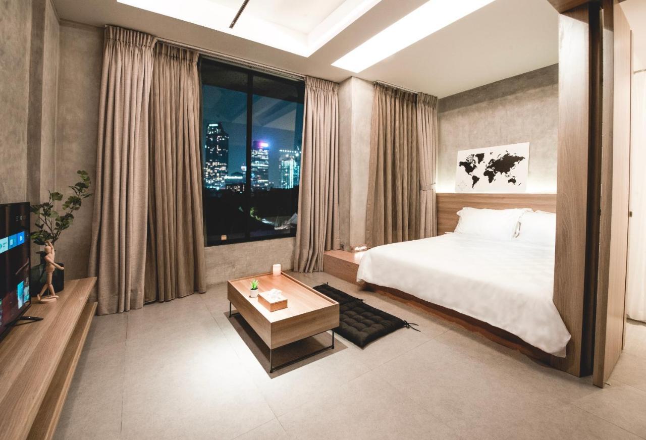 Nostoi Hotel Jakarta Buitenkant foto